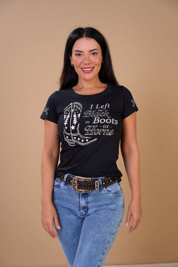 Translation missing: en.T-shirt Feminina Black Boots Preta Ox Horns Ref 6574