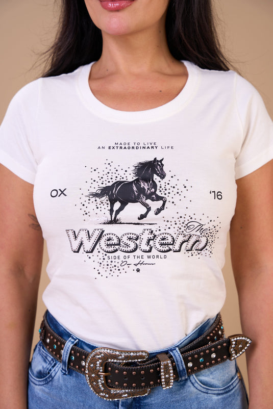 Translation missing: en.T-shirt Feminina  Extraordinary Life Off White Ox Horns Ref 6590