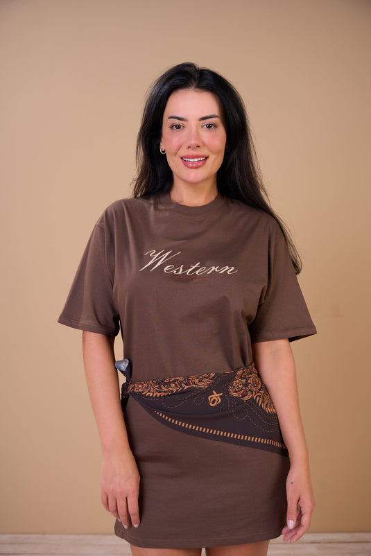 Translation missing: en.Camisetão Feminino Farm Cowgirl Marrom Ox Horns Ref 6578
